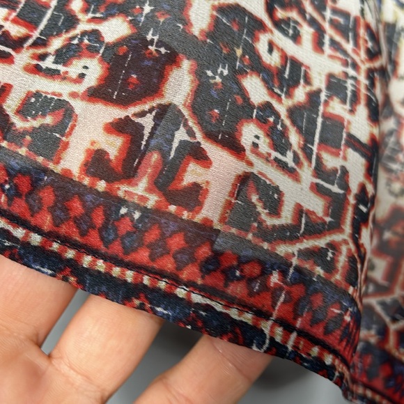 Joie Women’s Size M Lindee Tile Paisley 100% Silk Lined Drawstring Shorts - Picture 3 of 10